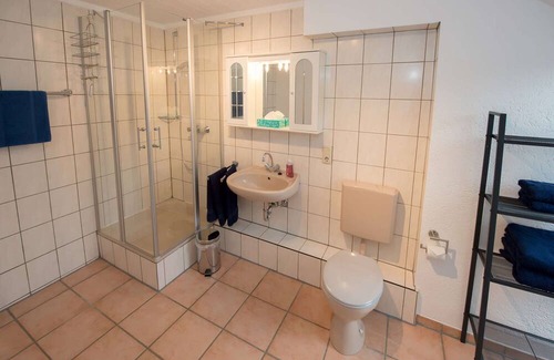 Zell Apartment | Apartment 'Petersberg' with Balcony and Wi-Fi