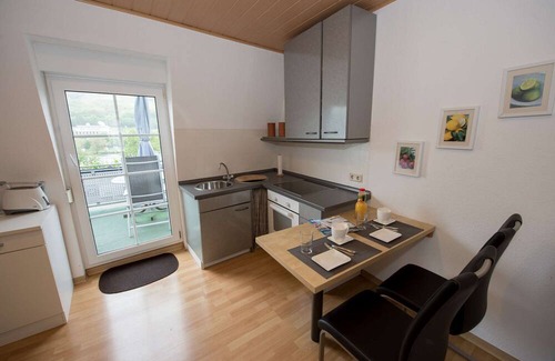 Zell Apartment | Apartment 'Petersberg' with Balcony and Wi-Fi