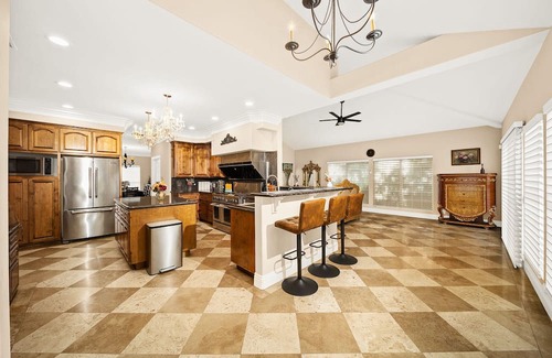 Yorba Linda House | Disney 17 minutes/vacation/5800sqft