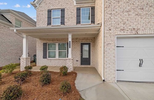 Grayson House | Whispering Pines Residence on Clark Lake Ln #41952