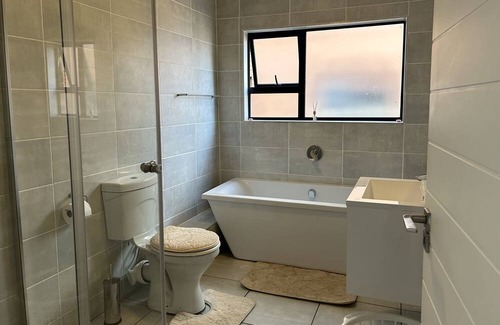 Tshwane Apartment | The Blyde crystal lagoon - Trending Travels BNB