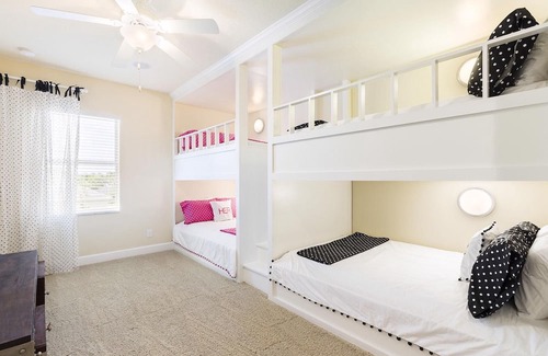Briargrove Villa | Solterra Resort 937 - Six Bedroom Villa, Sleeps 12