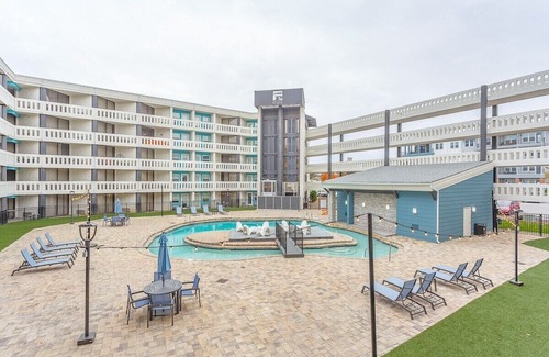 Downtown Chattanooga Apartment | This apartment is a 1 bedroom(s), 1 bathrooms, located in Chattanooga, TN.