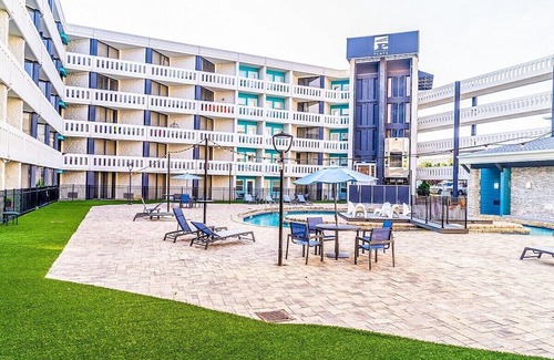 Downtown Chattanooga Apartment | This apartment is a 1 bedroom(s), 1 bathrooms, located in Chattanooga, TN.