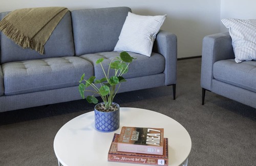 St. Georges Basin House | Jervis Bay - 1O-15 Min Drive to Famous Hyams Beach