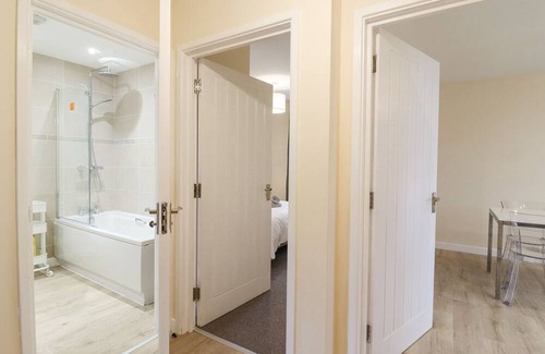 Walton on the Naze Cottage | 21C SAVILLE ROAD, country holiday cottage in Walton-On-The-Naze