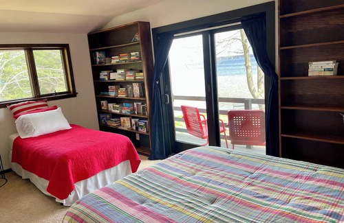 Cadillac Cottage | Cozy, yet spacious, Lakefront Cottage with perfect blend of modern and vintage.