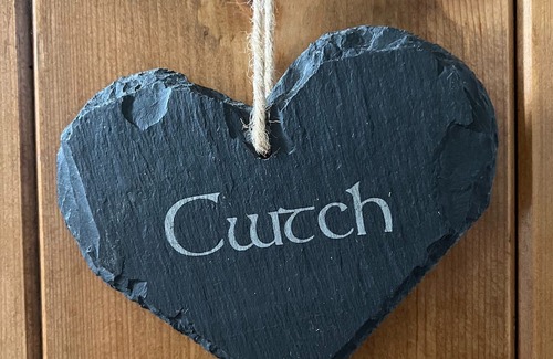 Felinfach Cottage | Escape to Tranquility: Your Dog-Friendly Country Cottage Retreat in a Blissfully Rural Haven