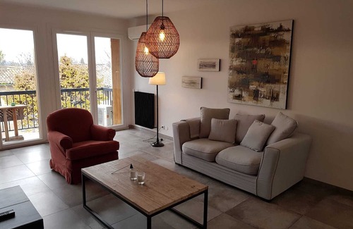 Nord Apartment | Grand T3 Lumineux et Climatisé à Aix-en-provence