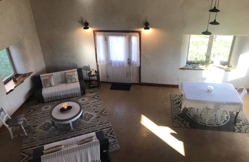 Middletown Cottage | Strawbale Farmhouse in Middletown