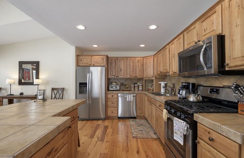 Pole Creek House | 208 Fireweed 15A Creek-Side Mountain Townhouse with Hot Tub