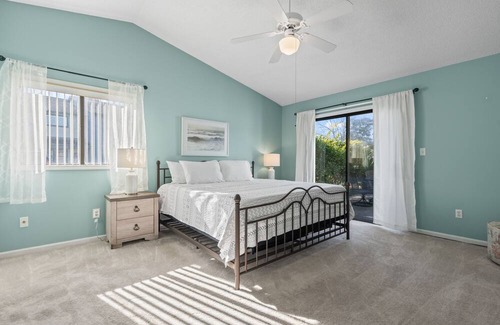 Little River Condo | Little River-3bd, 3.5ba, SLEEPS 10! Minutes to Sports Complex , Golf & Beach!