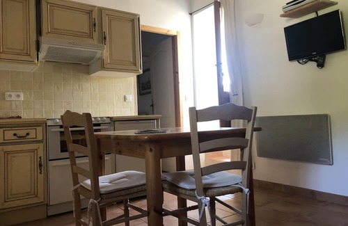 Saint-Sauveur-de-Cruzieres Cottage | LA CONFISERIE with private terrace and barbecue/shared swimming pool