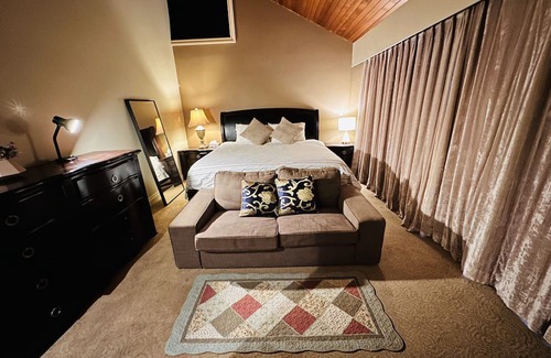 Shaughnessy House | Cosy House with Sauna in Central Vancouver