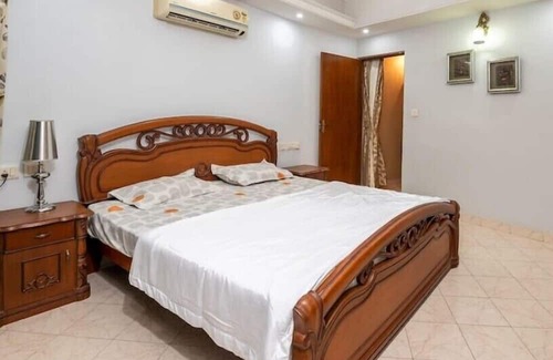 Caranzalem Villa | Portuguese style 3BHK Villa by the beach in Goa