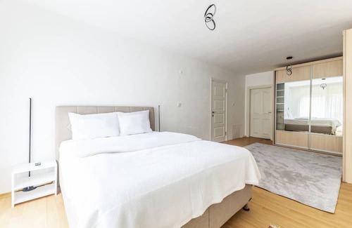 Beykoz District Apartment | Cozy Villa w Terrace and Garden in Beykoz Istanbul