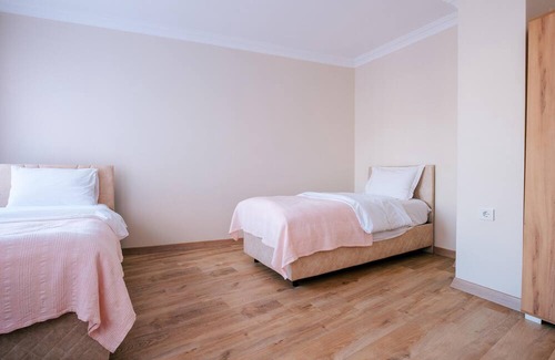 Osmangazi Apartment | Modern Flat with Balcony in Bursa