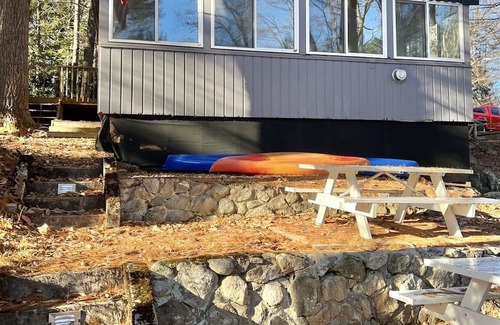 North Sebago Cottage | Cottage on Bachelder Brook with direct access to Sebago Lake.