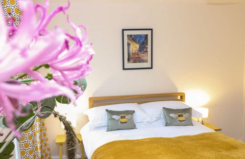 Richmond Cottage | THE OLD MILK HOUSE, pet friendly, with open fire in Eppleby