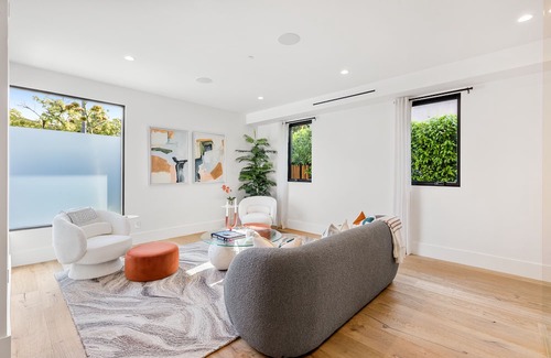 Carthay Circle House | Lindenhurst 2- Contemporary Modern Masterpiece In The Heart of West Hollywood