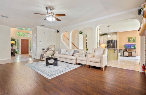 Helotes House | Absolutely gorgeous! 1/2+ acre corner lot w/ trees