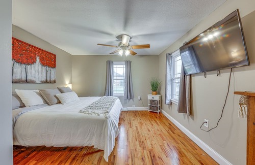 Lecompton House | Lecompton Vacation Rental ~ 10 Mi to Clinton Lake!