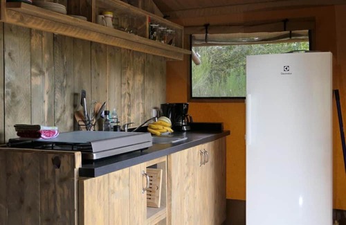 Revest-du-Bion Ski Chalet | Glamping tent2: wild-life feeling with Provence touch 3 bedrooms (max. 6 guests)