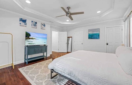 East Lake House | 3B3B/No Steps/Fully Furnished/Fenced Backyard #41976
