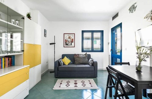 Vignacastrisi Apartment | Casa Metide - Moderno Trilocale a due passi dal mare di Castro