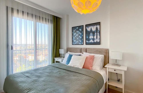 Cesme Apartment | Flat with Balcony 5 min to Cesme Marina