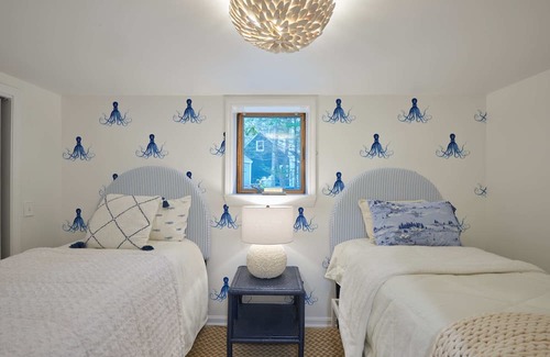 Westport House | NEW FOR 2024 | OH WHAT A VIEW | 5 Bed, 4 Bath