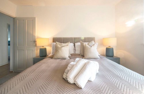 Lee Apartment | Pass the Keys | London Flat near Blackheath