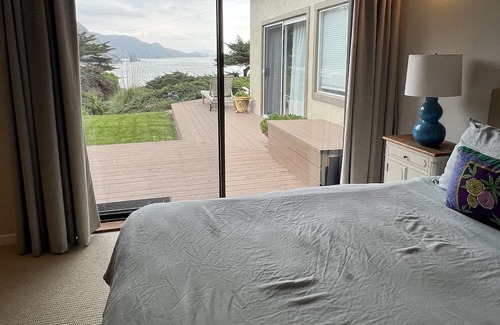 Muir Beach House | Northern California Beach Retreat - peaceful surroundings on the Pacific Ocean.