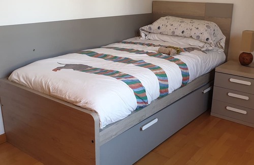 Sant Cugat del Valles Bed & Breakfast | Habitacion con Desayuno. Piscina y Sauna