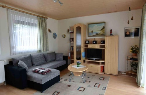 Hohenfelde Apartment | "Gorch Fock" on the Baltic Sea edge