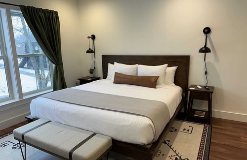 Bellaire Apartment | Boutique Resort Studio
