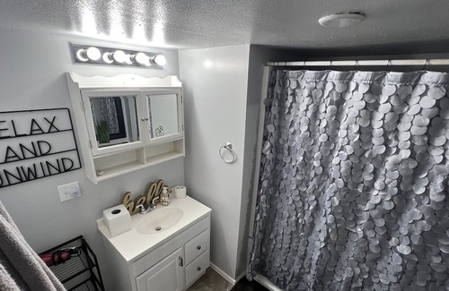 Voss House | Lake Life Rentals Runaway Place @ O.H. Ivie - About 2 miles from boat ramps.