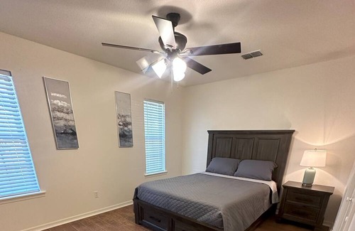 Amarillo House | Welcome Home to the Fulham House!