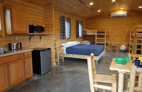 Sunset House | Mountain Pine Cabin at Keowee-Toxaway, Mountain Pine Cabin at Keowee-Toxaway