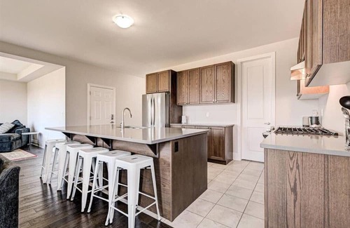 Downsview House | Downsview Park Private Bedroom C