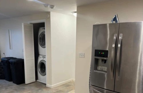 McGinley Square House | V7 Please contact host before booking. This is private room, not entire place.
