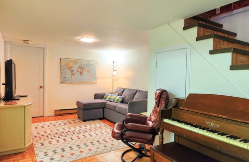 Riviere-a-Pierre Ski Chalet | Chalet du cap Accès Privé Avec Quai au Lac. Animaux de Compagnie Acceptés
