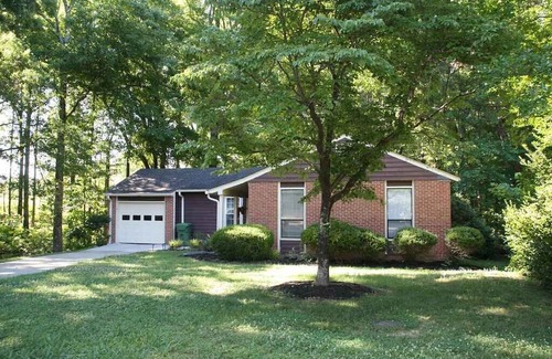 Conestee House | B5 Homes- Discover your vacation Haven in Greenville SC