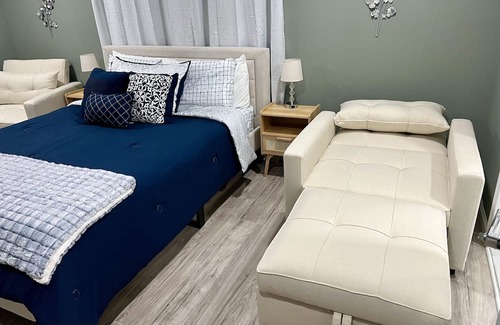 Senoia Apartment | Cozy studio guest suite just 5 minutes from the filming location of Walking Dead