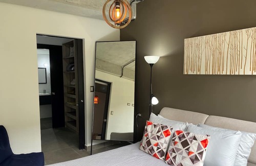 Zona 16 Apartment | Shift Cayala: 2BR/BA balcony, spa, gym, near US Embassy & amenities. Secure 24/7