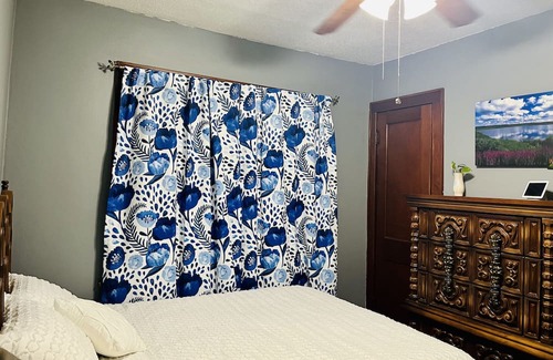 La Crosse House | Drift Inn & Be Our Guest!