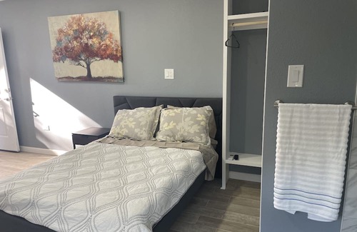 Houston Apartment | Petite Maison, the Best Suite