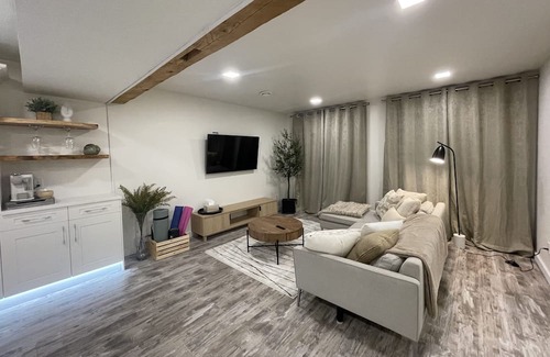 Dawson Creek House | Back to basics at Bark & Olive. Close to all amenities. Relax in tranquil