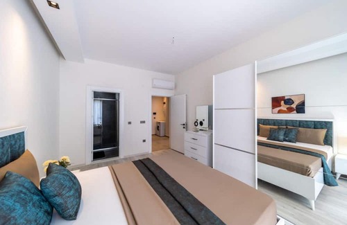 Kargicak Apartment | Modern Apartment with Shared Sauna in Alanya