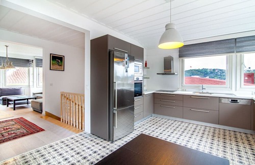 Rumeli Hisari Apartment | Mesmerizing Flat with Bosphorus View in Sariyer